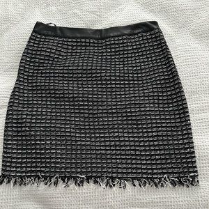 NWOT. Matching Tory Burch skirt.